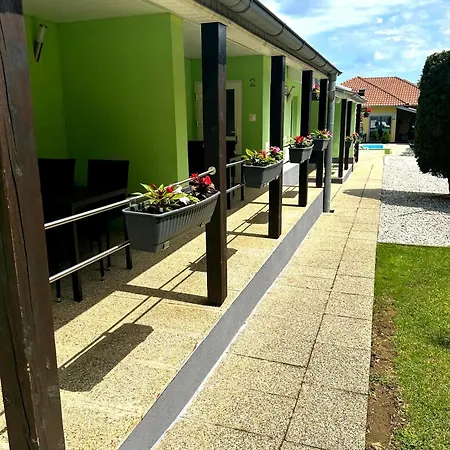 Bungalovy Classic & Wellness - Adults Only *