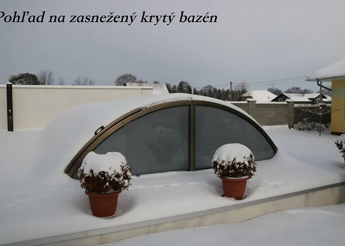 Bungalovy Classic 度假村 *